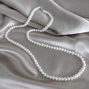 *Pearl Necklace*Pearl Necklace*